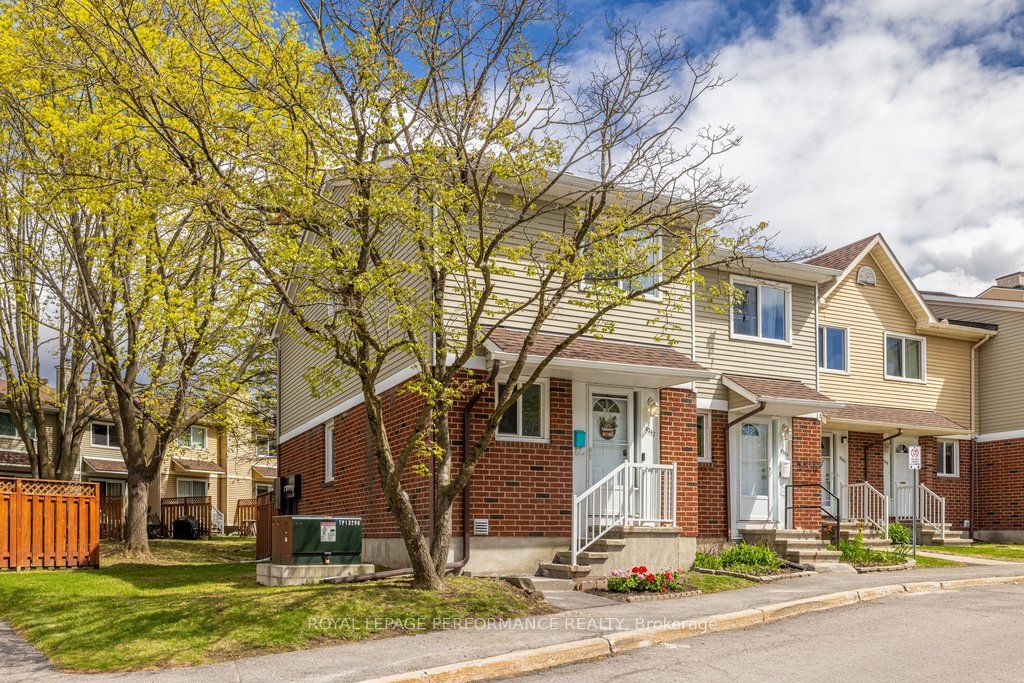 Photo of 6362 Bilberry Drive, Orleans - Convent Glen and Area, ON K1C 4P7 (MLS # X13176906)