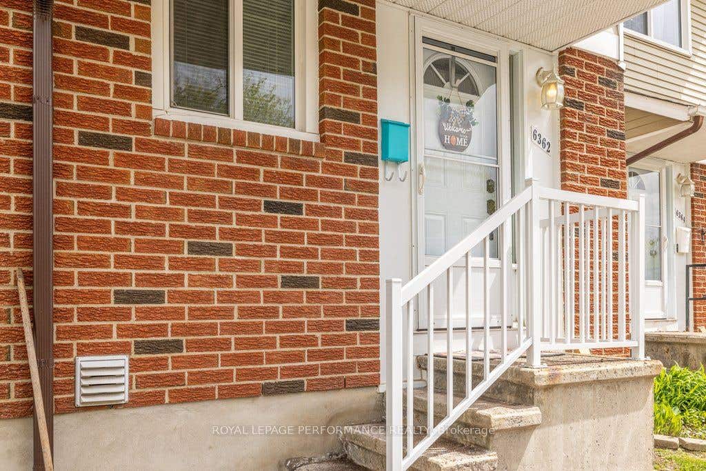 Photo of 6362 Bilberry Drive, Orleans - Convent Glen and Area, ON K1C 4P7 (MLS # X13176906)