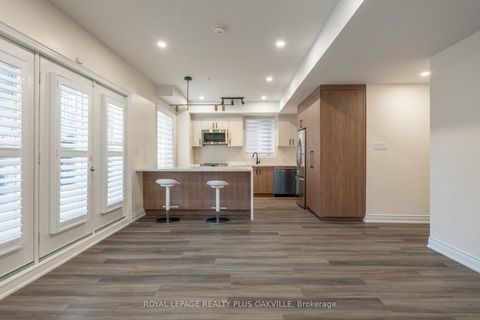 2339 Awenda Drive A Oakville ON L6H 7J7