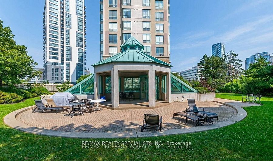 101 Subway Crescent 1509