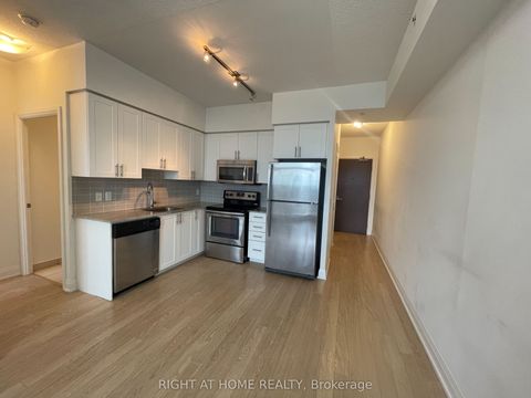 85 North Park Road 1215 Vaughan ON L4J 0H9