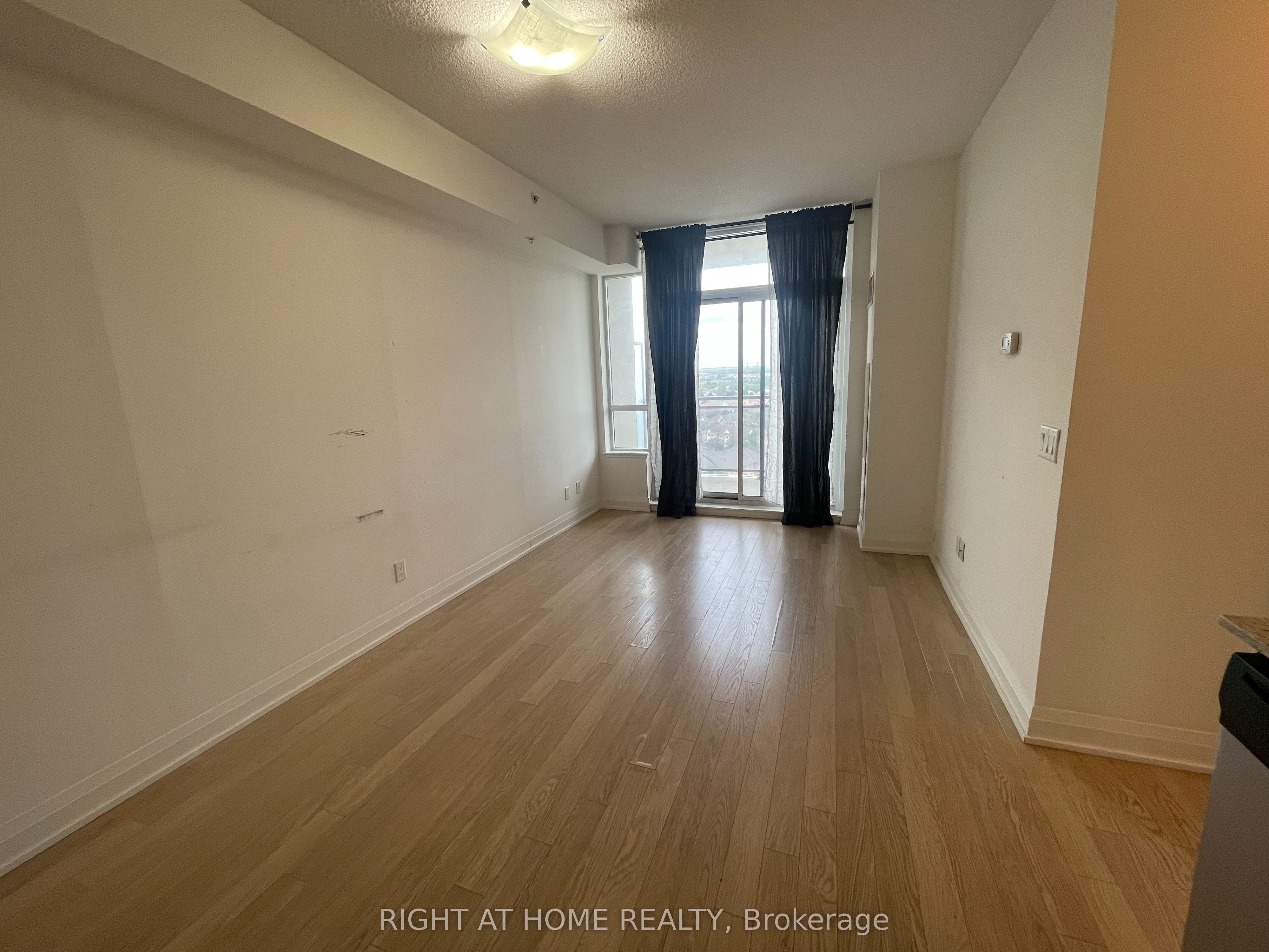 85 North Park Road 1215