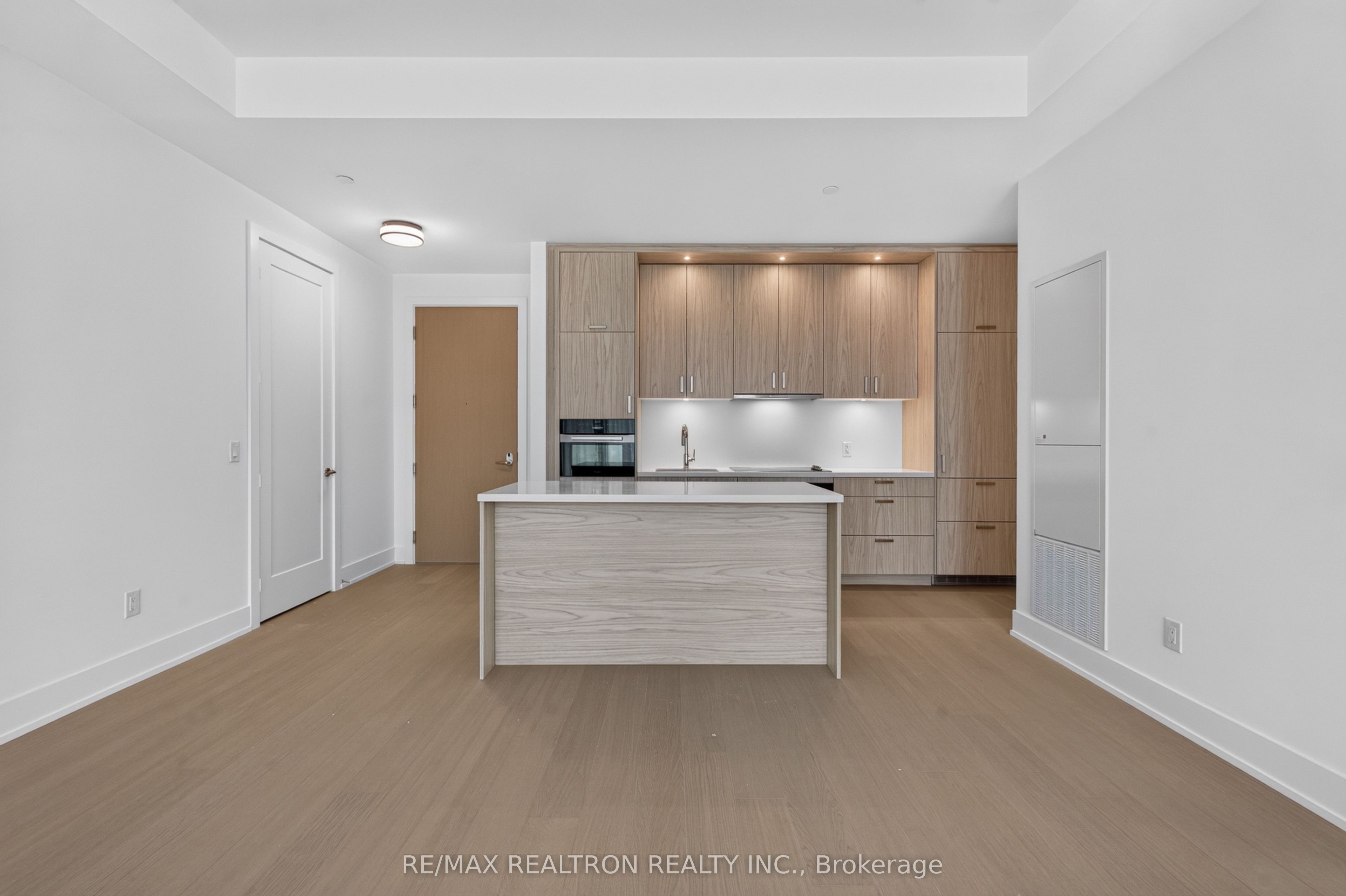 397 Royal Orchard Boulevard 108