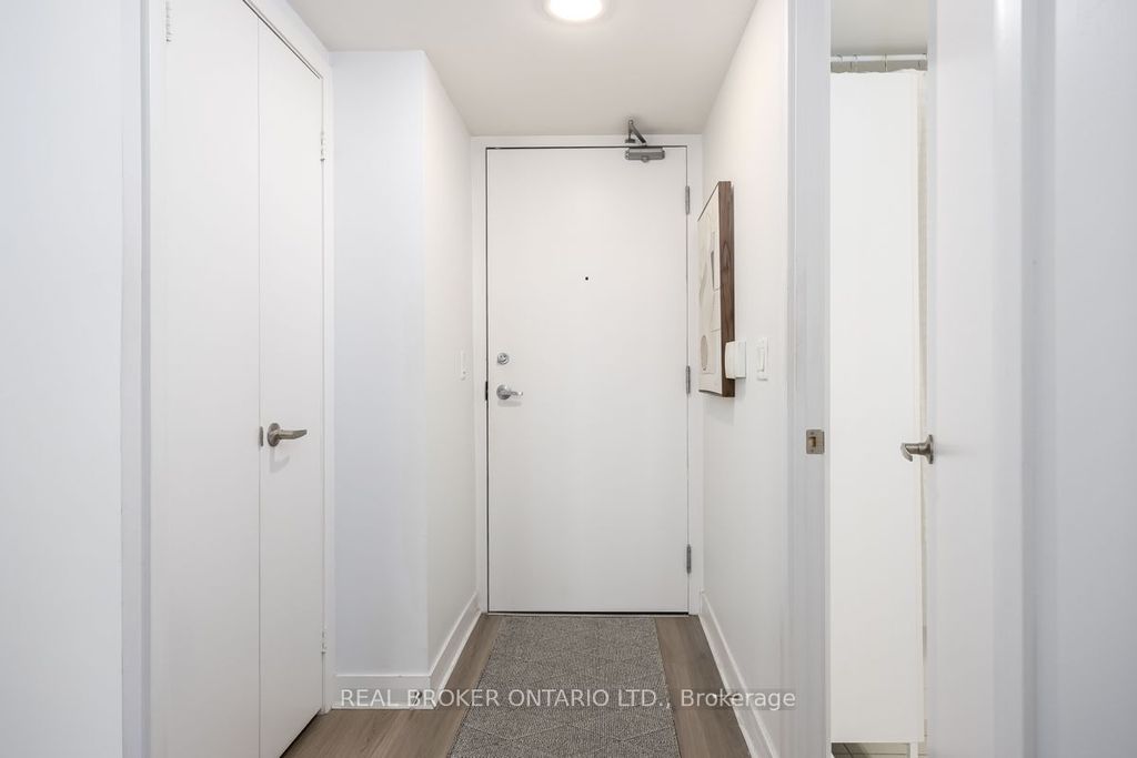 Photo of 155 Legion Road N #1214, Toronto, ON M8Y 0A7 (MLS # W13111036)