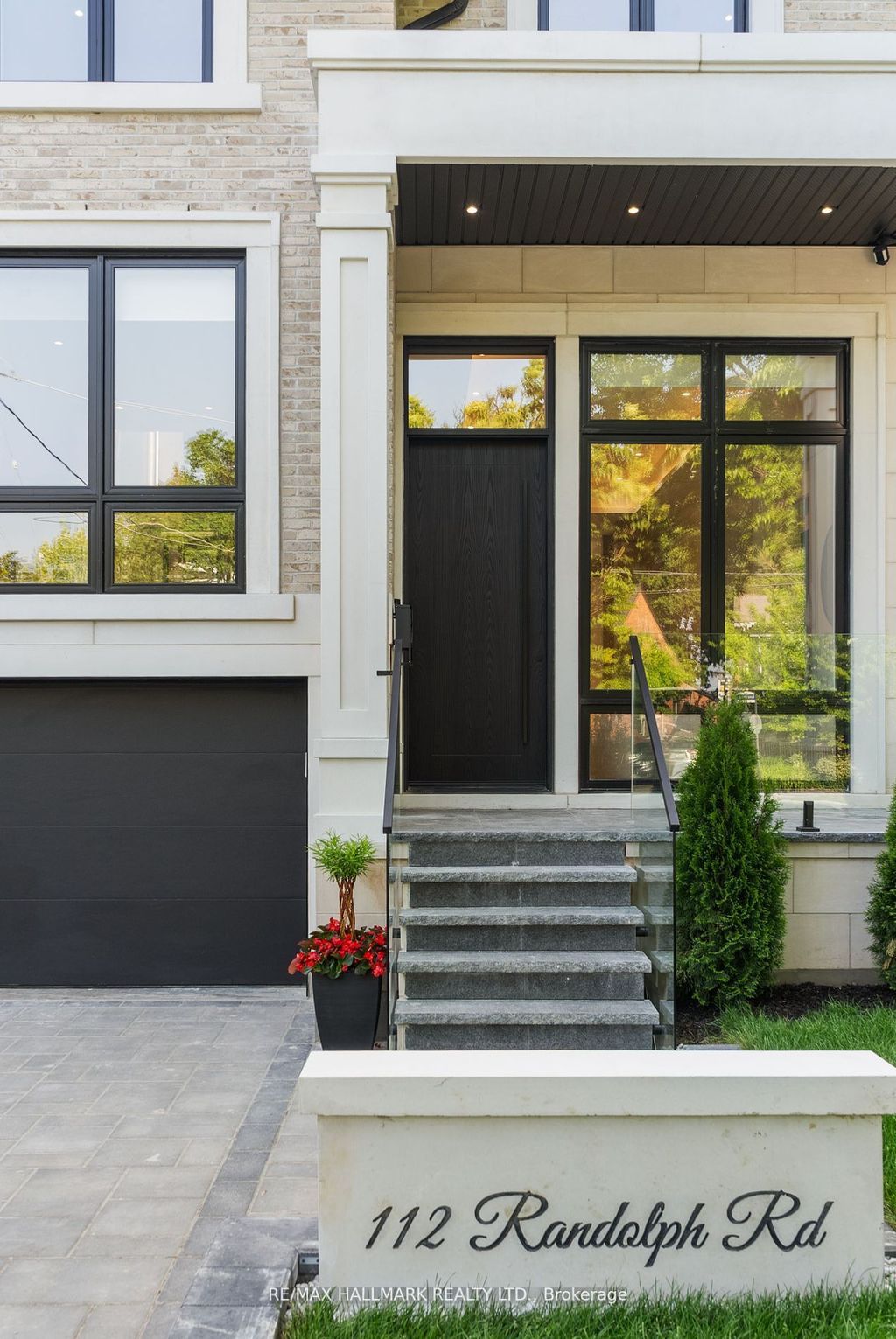 Photo of 112 Randolph Road, Toronto, ON M4G 3R9 (MLS # C12385104)