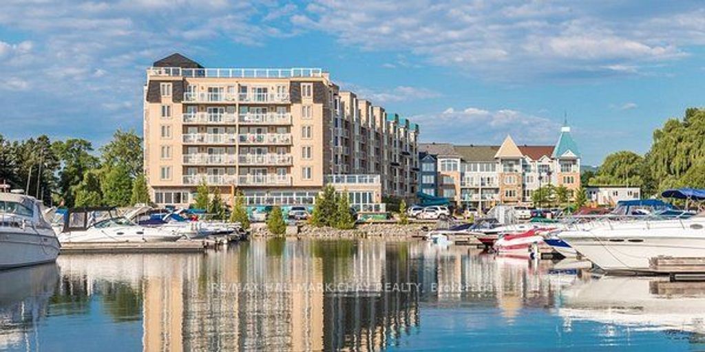 Photo of 9 Harbour Street E, Collingwood, ON L9Y 5B5 (MLS # S13611308)
