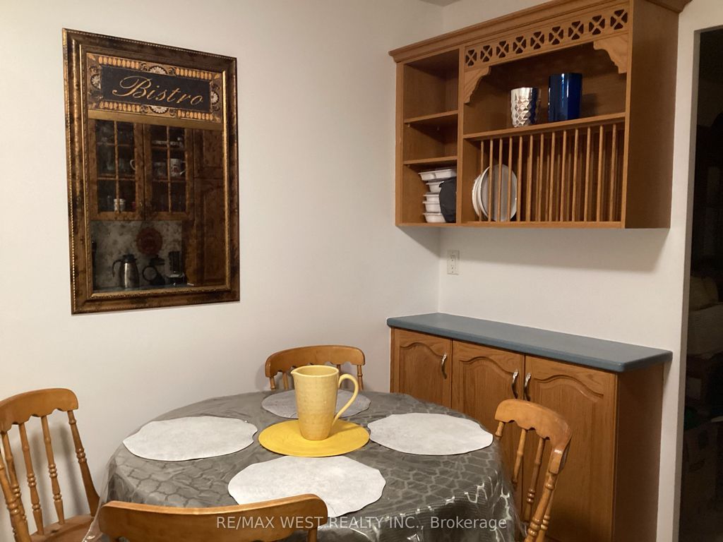 Photo of 627 The West Mall N/A #2101, Toronto, ON M9C 4X5 (MLS # W12616748)