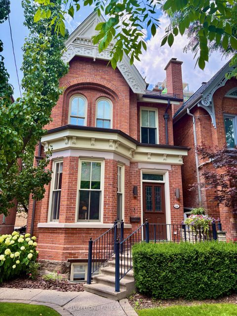 44 Hazelton Avenue Toronto ON M5R 2E2