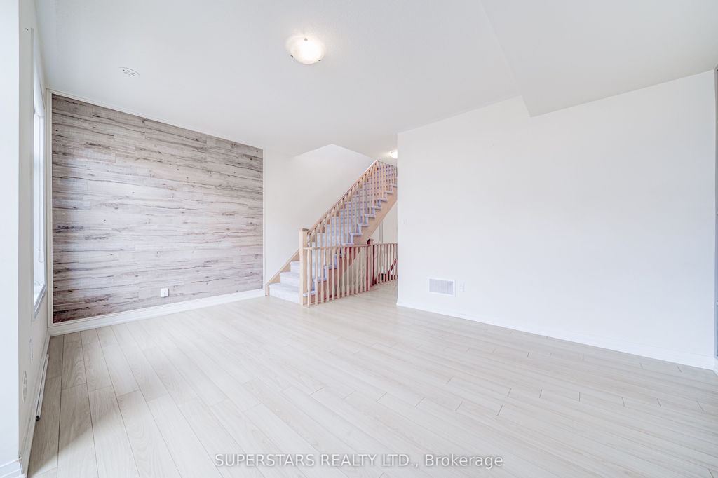 Photo of 15 Sissons Way, Markham, ON L6B 1R2 (MLS # N12954358)