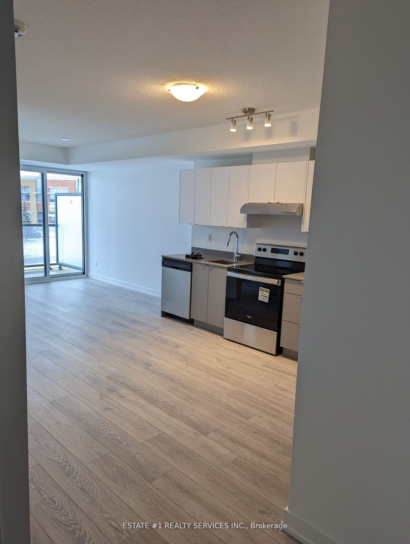 3210 Dakota Common 214