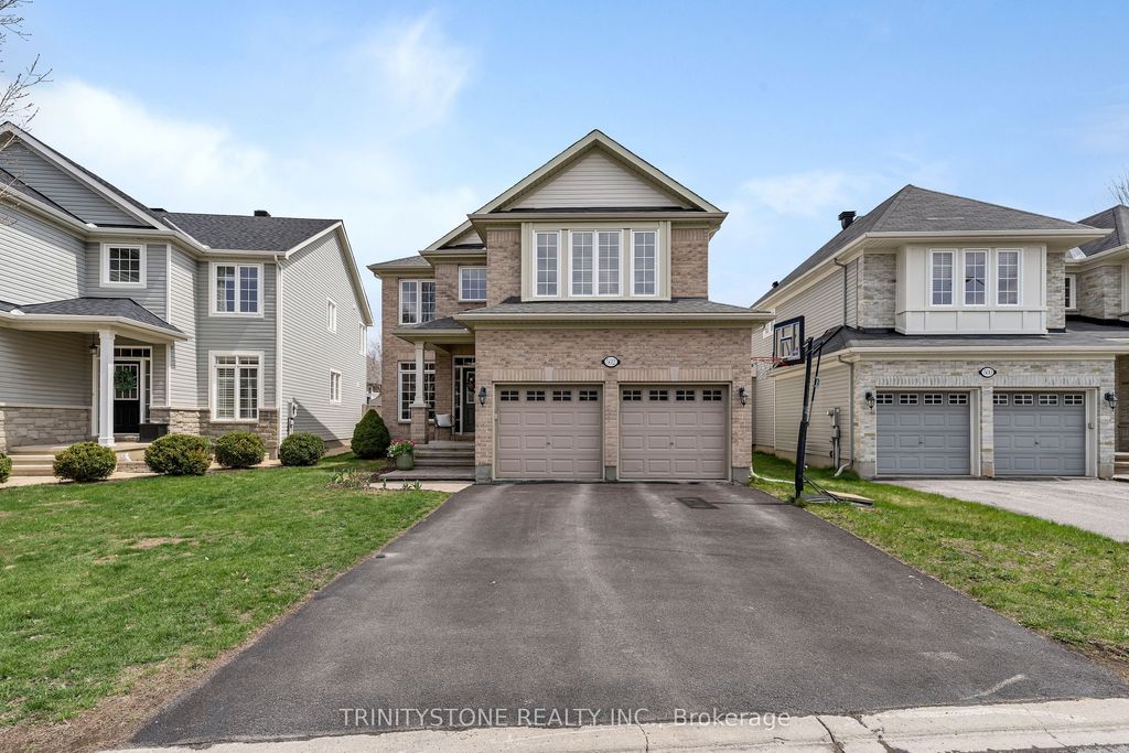Photo of 502 Dalewood Crescent, Stittsville - Munster - Richmond, ON K2S 0L2 (MLS # X13164634)
