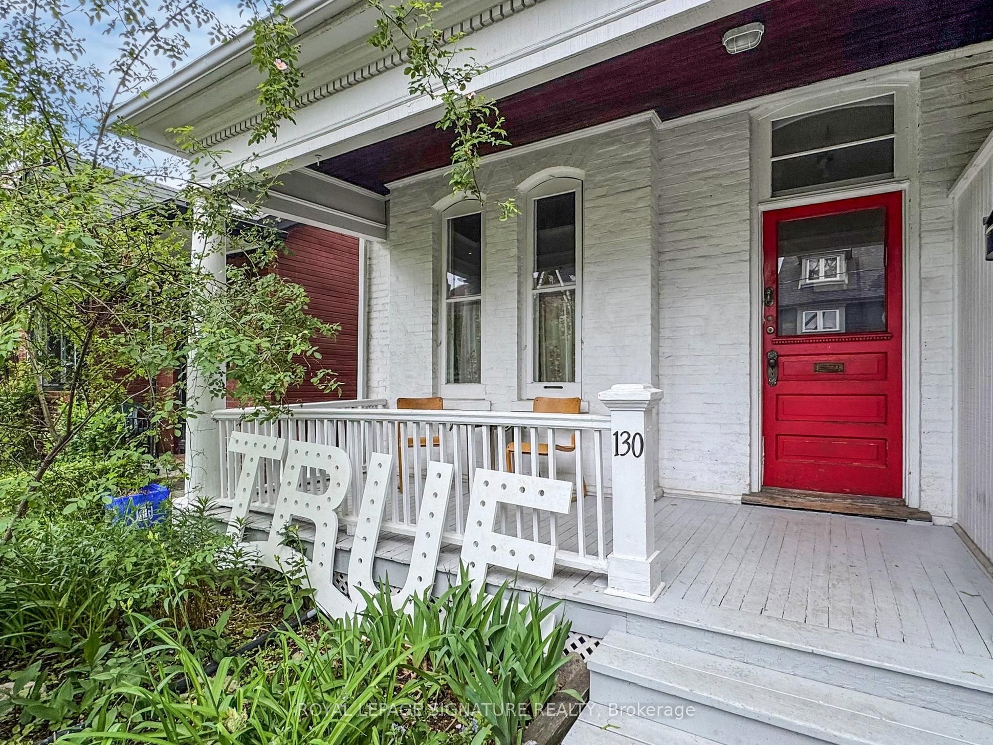 130 Manning Avenue