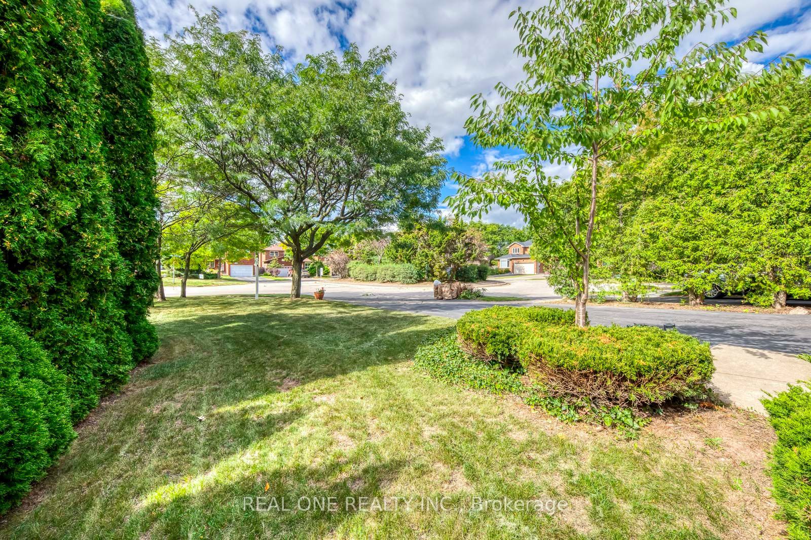 1384 Bramblewood Green N/A