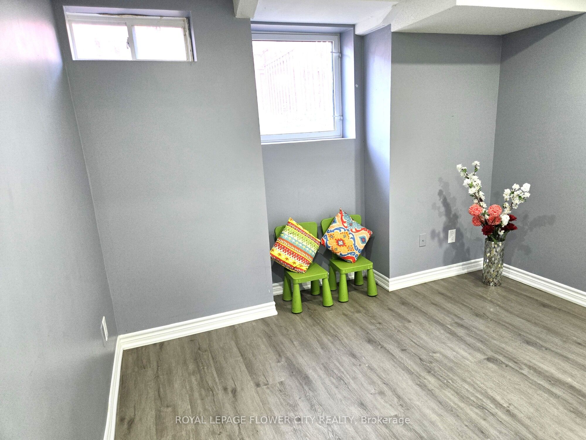 18 Saint Eugene Street