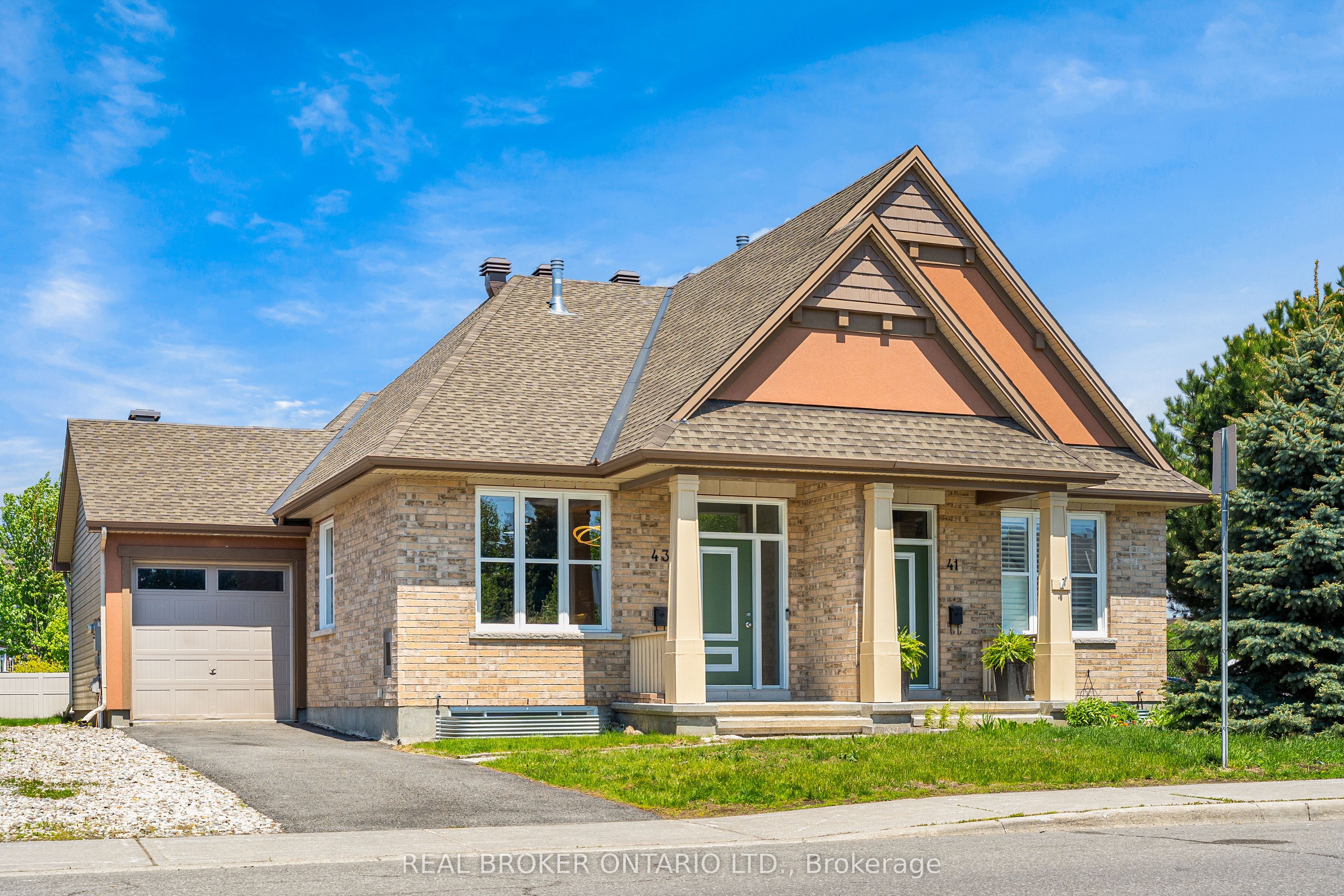 Photo 1 of 47 — 43 Claridge Drive, Barrhaven, ON K2J 5A3