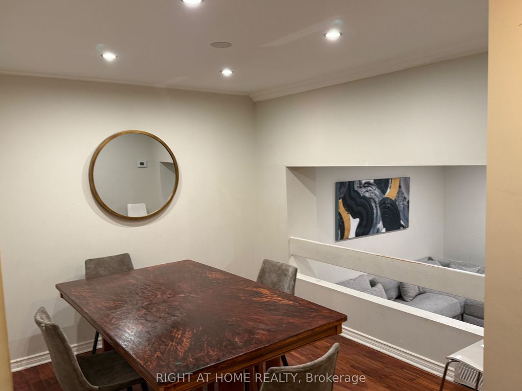 Photo of 1736 LAMOUREUX Drive #C, Orleans - Cumberland and Area, ON K1E 2N5 (MLS # X12715906)