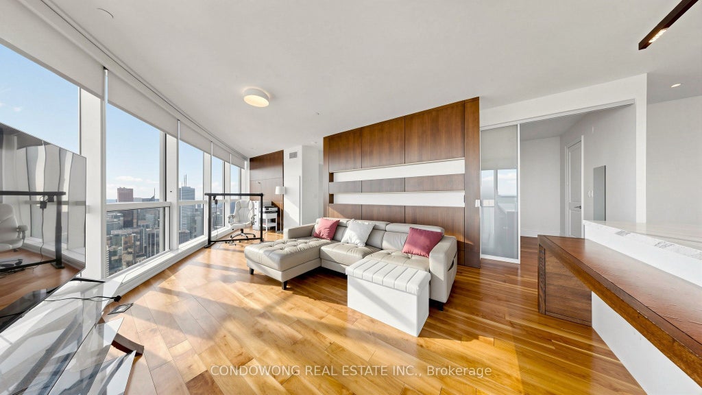 Photo of 388 Yonge Street #7507, Toronto, ON M5B 0A4 (MLS # C13883002)