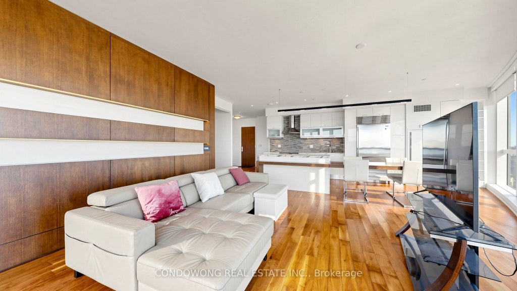 Photo of 388 Yonge Street #7507, Toronto, ON M5B 0A4 (MLS # C13883002)