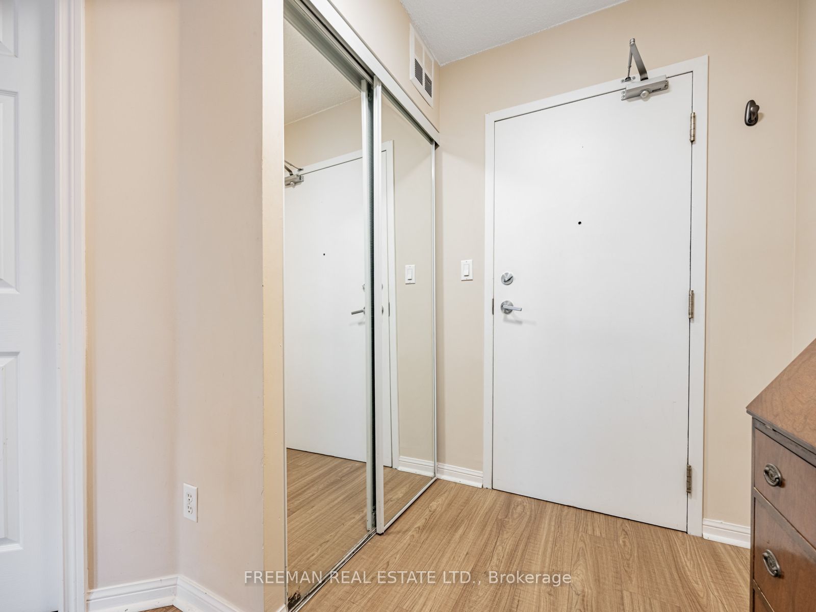 260 Merton Street 508