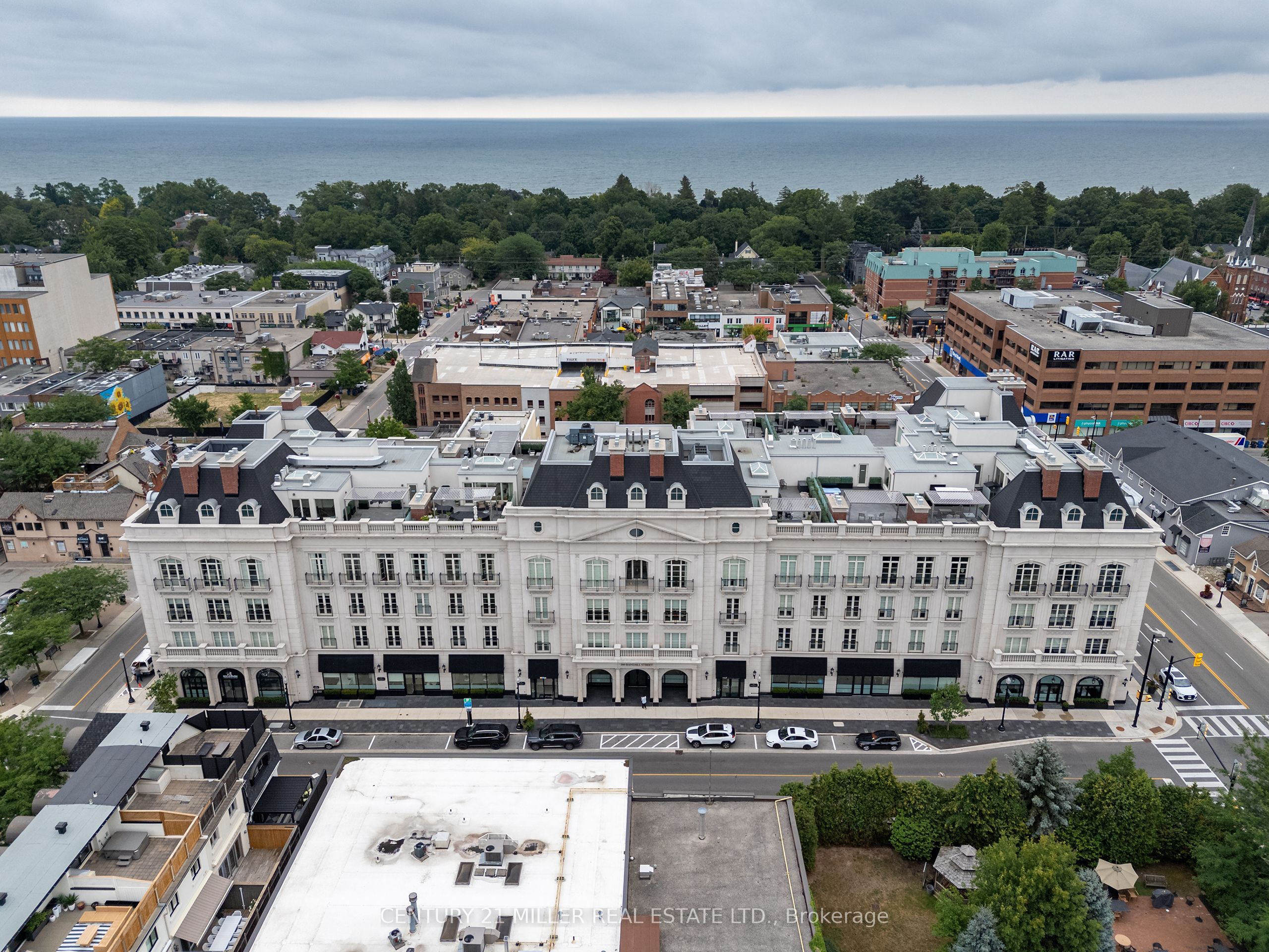 300 Randall Street 212