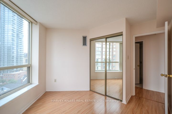 44 St Joseph Street 1103