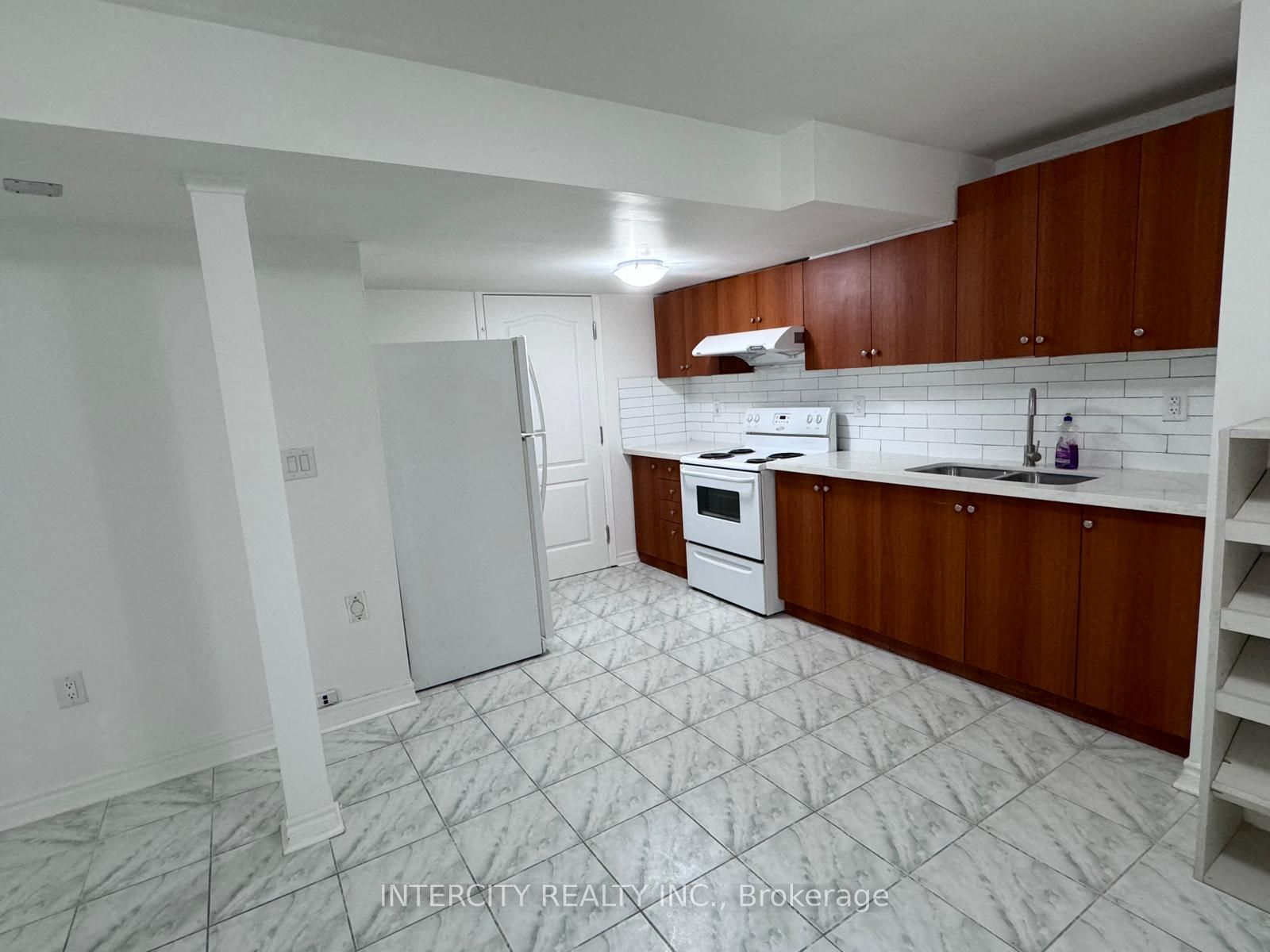 48 Great Plains Street BSMT