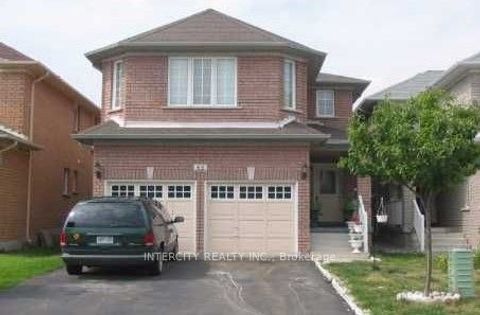 48 Great Plains Street BSMT Brampton ON L6R 1Z6
