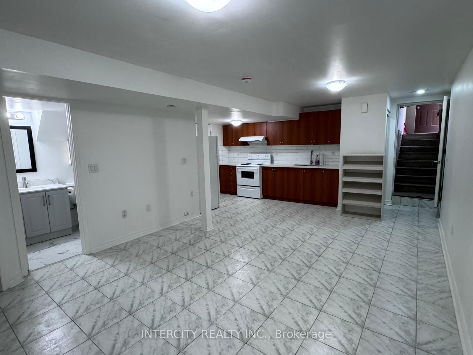 48 Great Plains Street BSMT