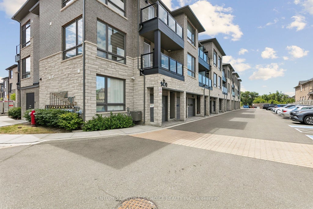 Photo of 9470 The Gore Road #112, Brampton, ON L6P 4P9 (MLS # W14080780)