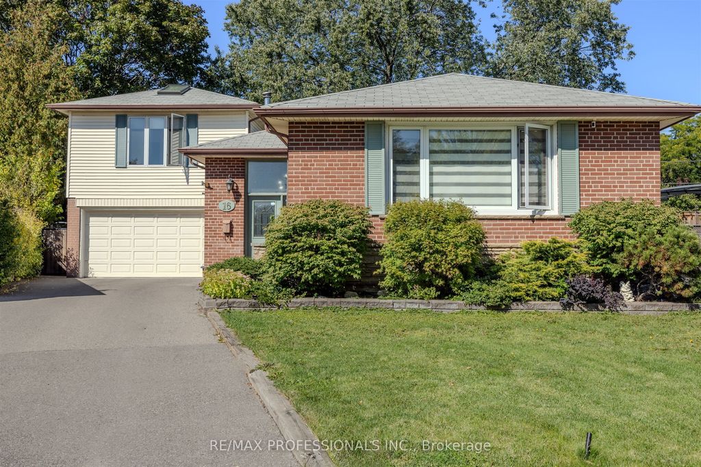 Photo of 16 Monet Avenue, Toronto, ON M9C 3N7 (MLS # W12438681)