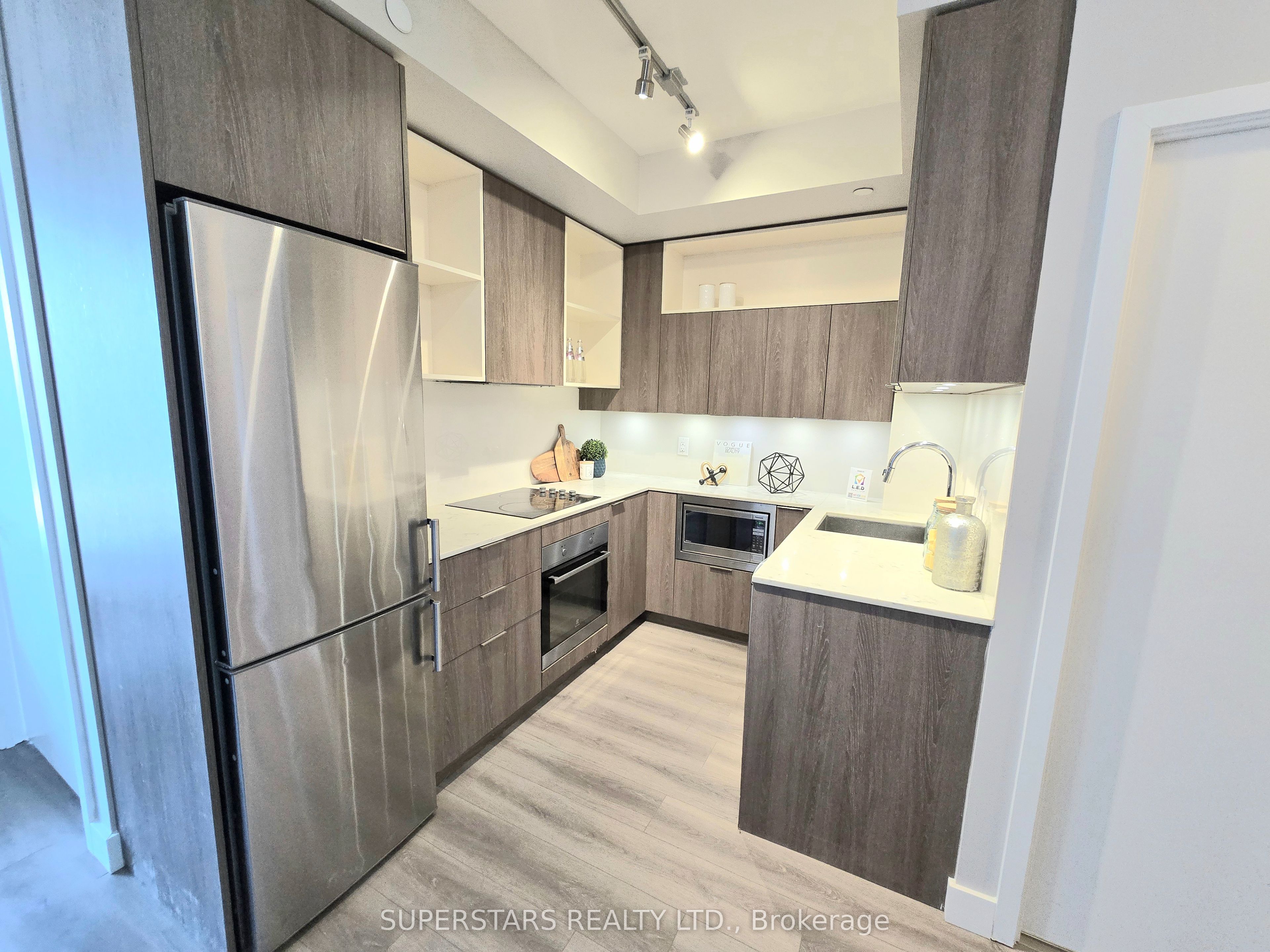 200 Sackville Street 614