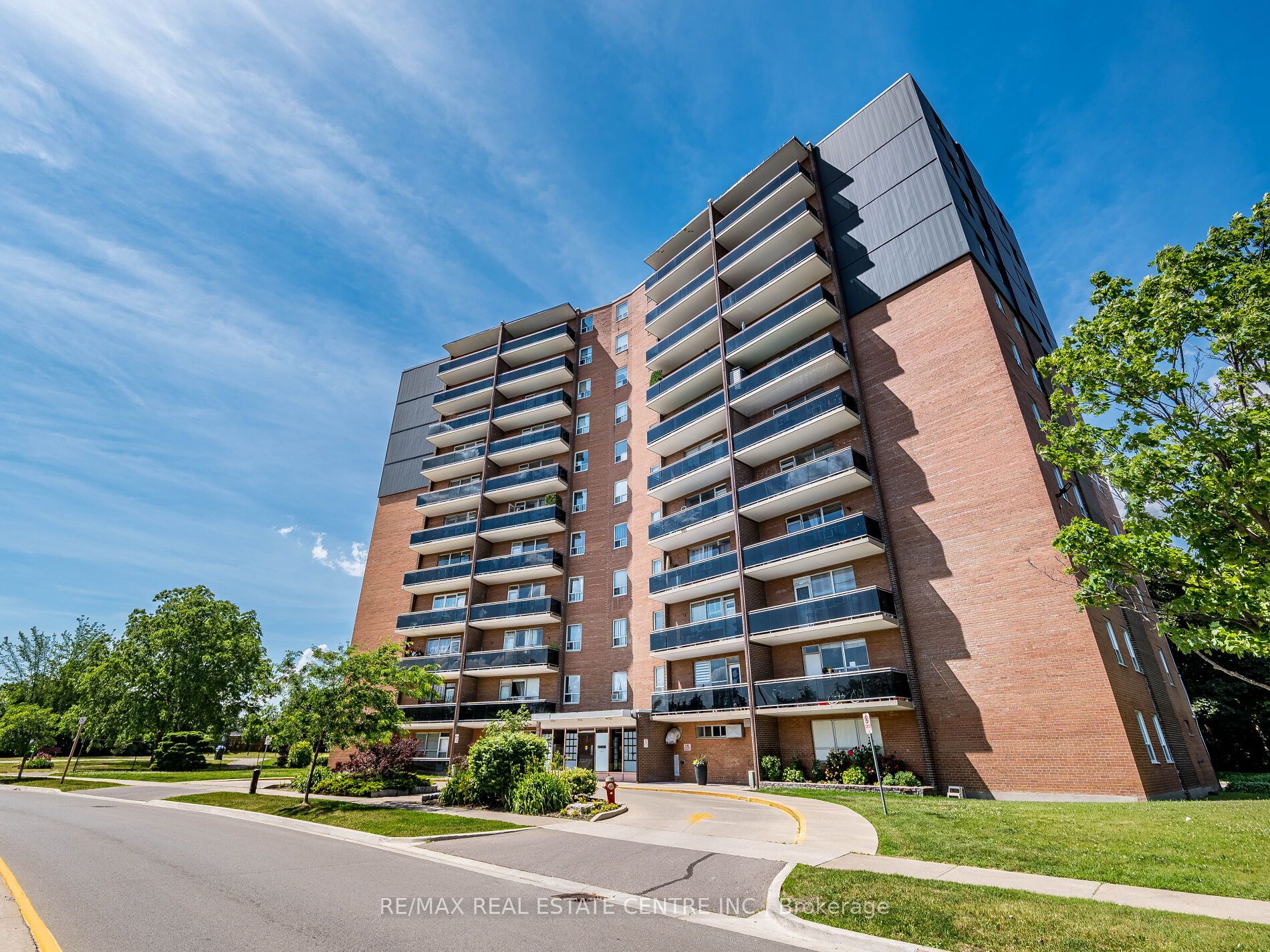 3145 Queen Frederica Drive 602