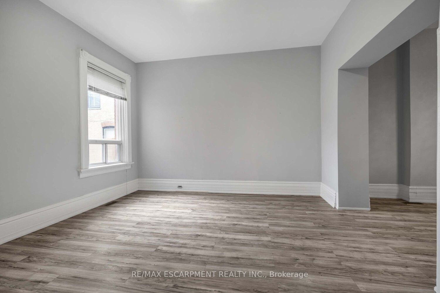 35 Beaconsfield Avenue