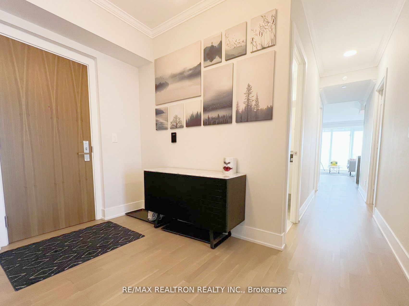 200 Bloor Street W 2801