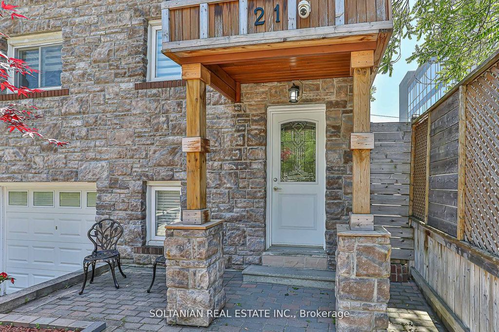 Photo of 21 Pretoria Avenue, Toronto, ON M4K 1T2 (MLS # E12443866)