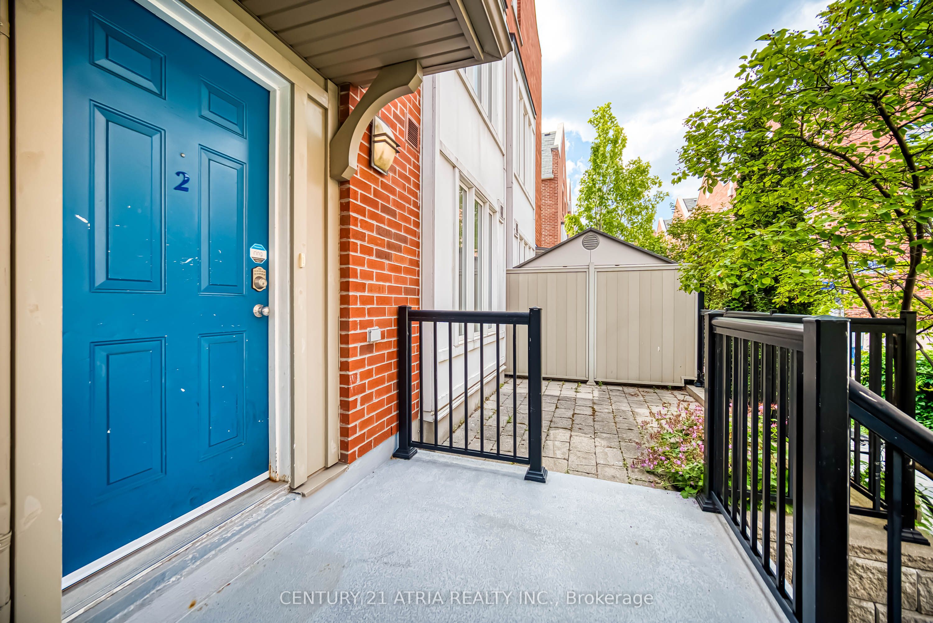 8 Frances Loring Lane 2
