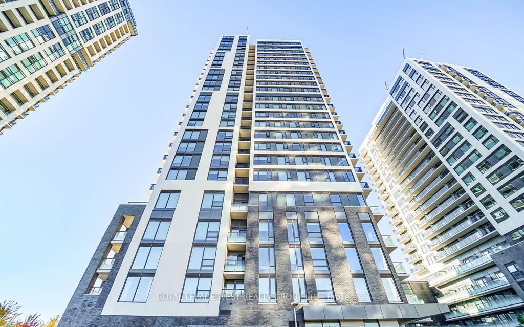 Photo 1 of 14 — 30 Samuel Wood Way 2303, Toronto, ON M9B 0C9