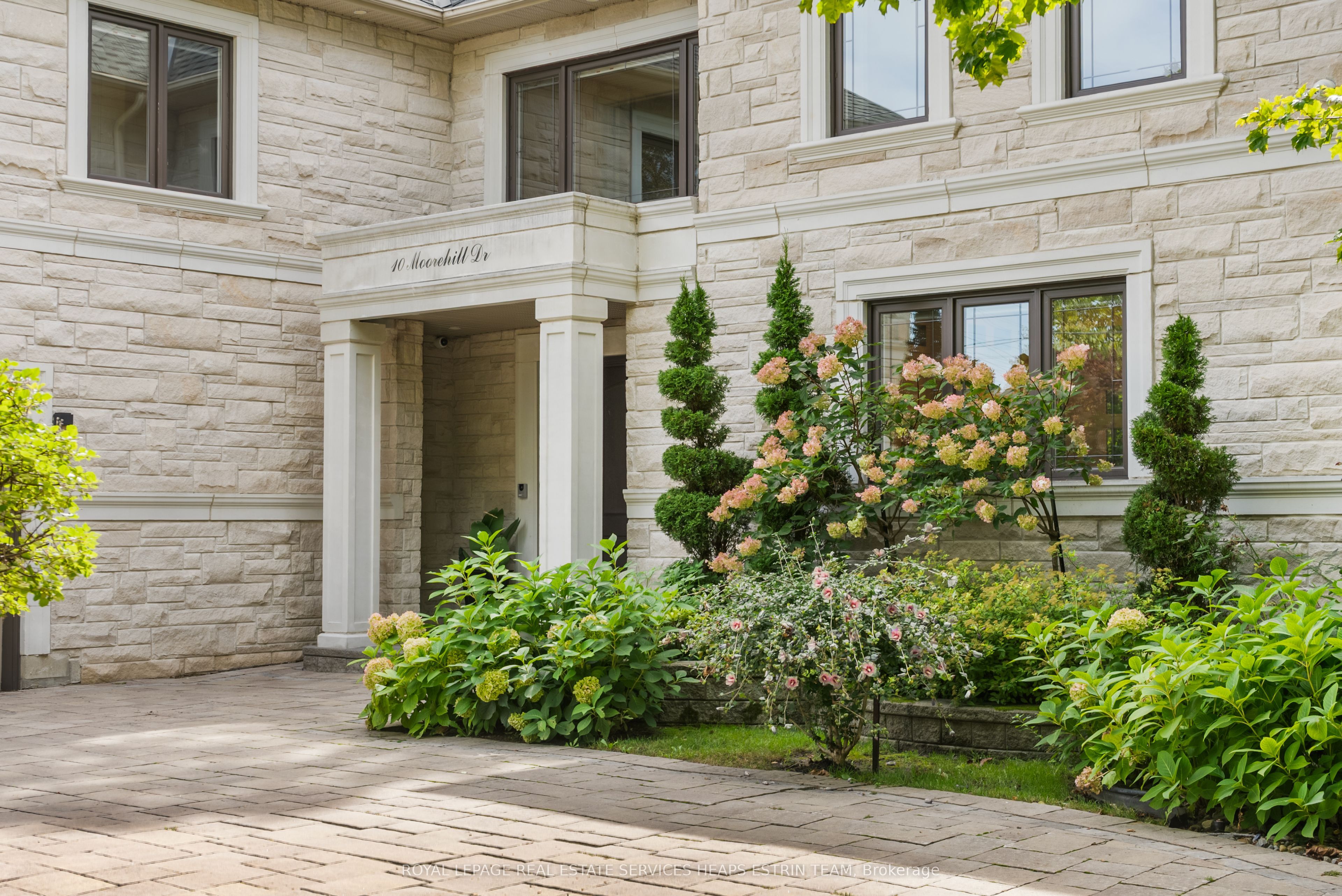 10 Moorehill Drive