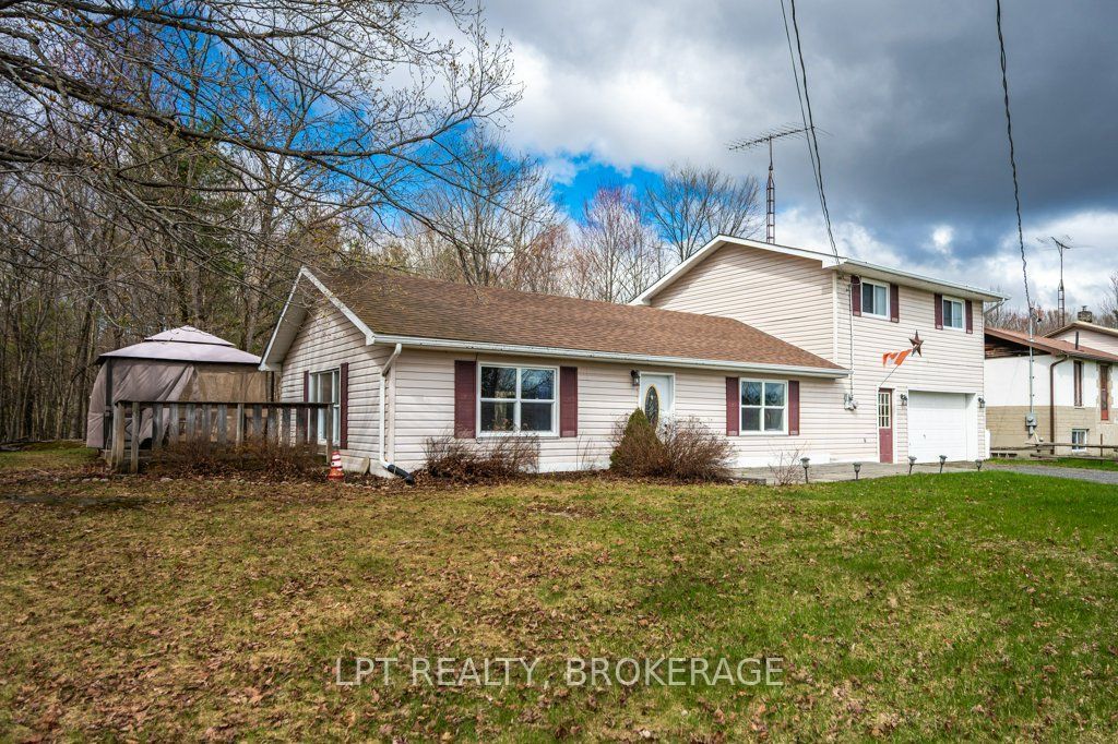 Photo of 10551 Hwy 38 Highway, Frontenac, ON K0H 2K0 (MLS # X13077662)