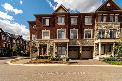 436 Ladycroft Terrace Mississauga ON L5A 0A7