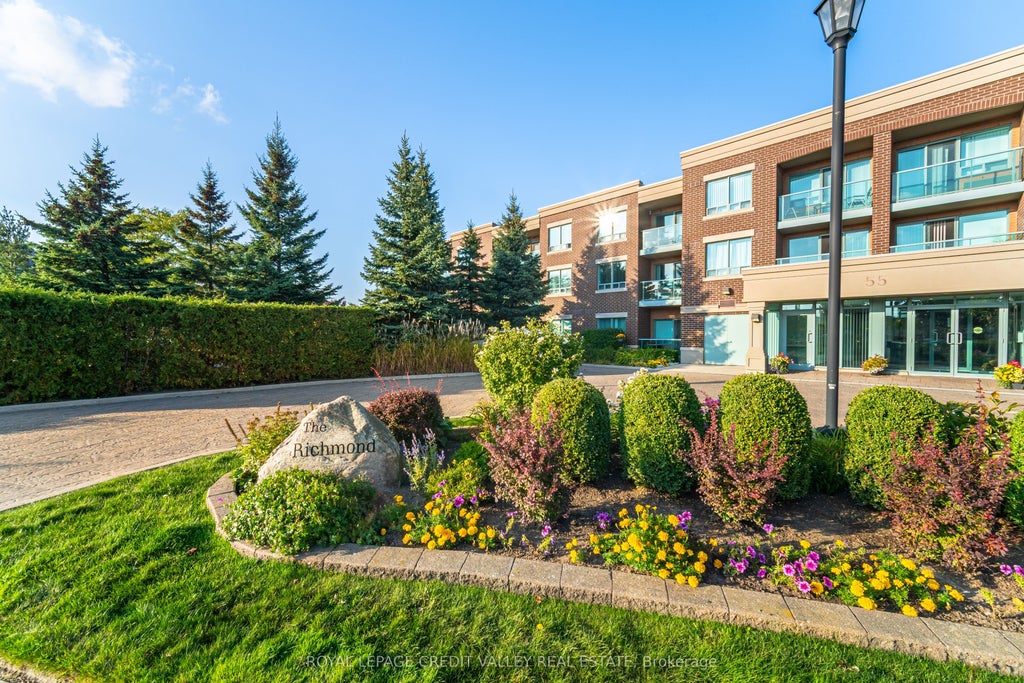 Photo of 55 Via Rosedale N/A #204, Brampton, ON L6P 0V1 (MLS # W14081656)