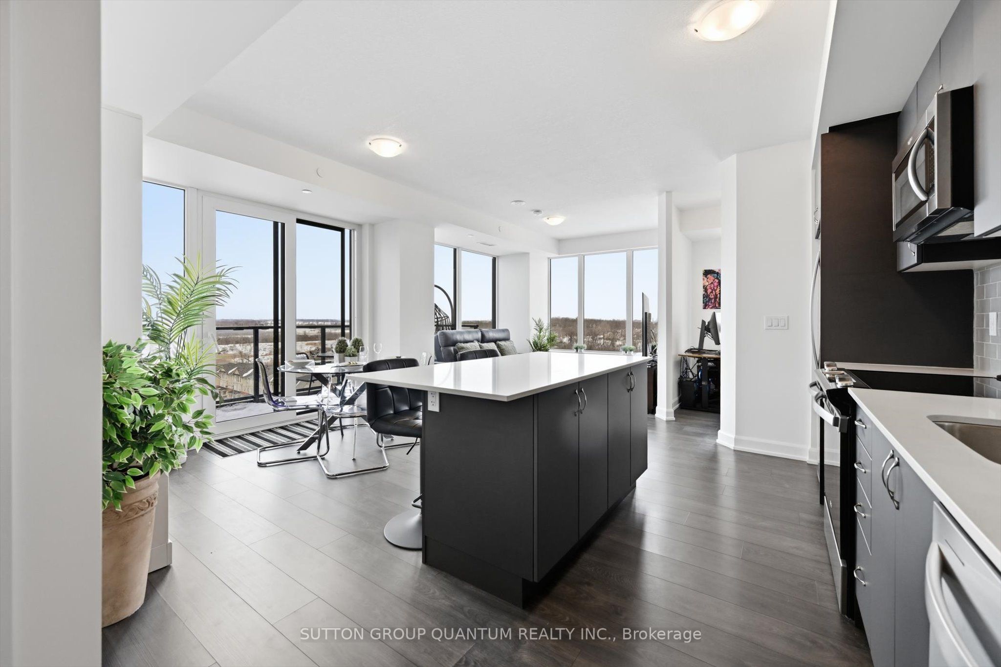 3200 William Coltson Avenue 1004