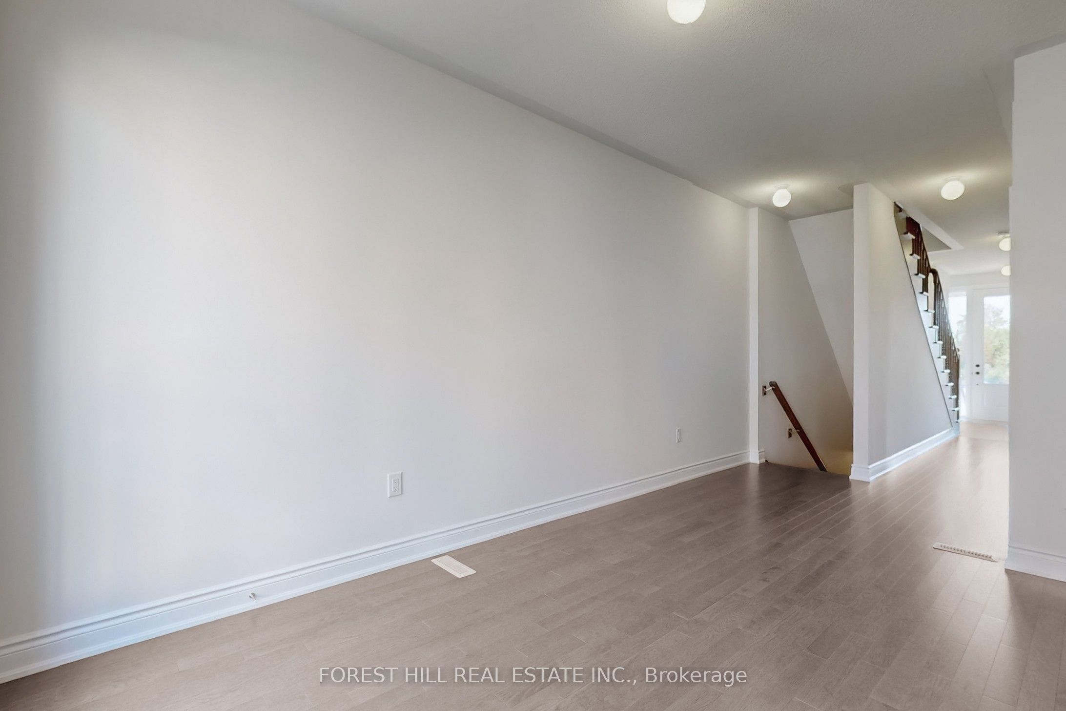 48 Tennant Circle