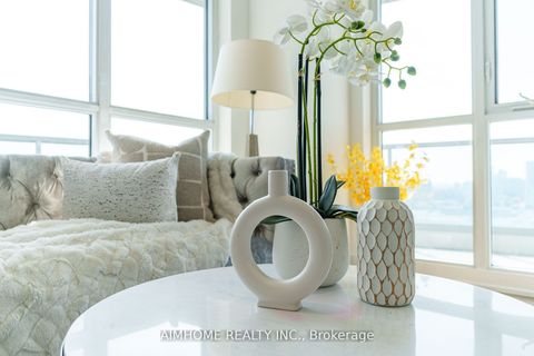 Photo of 9471 Yonge Street #1202, Richmond Hill, ON L4C 1V4 (MLS # N12501404)