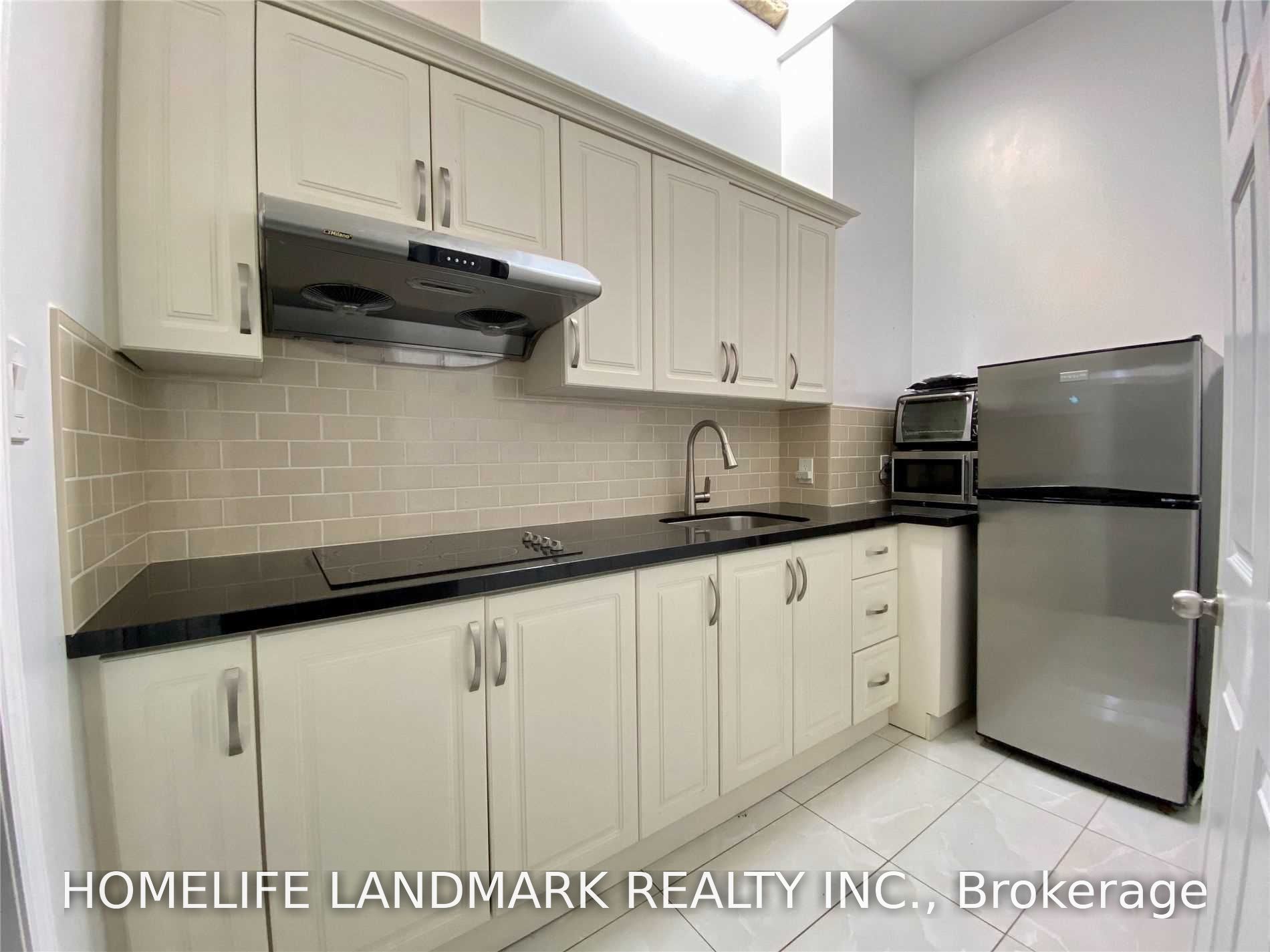 1406 Queen Street W 2B