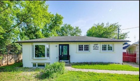 480 Valley Drive Oakville ON L6L 4L8