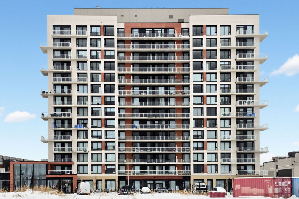 Photo of 2 David Eyer Road #933, Richmond Hill, ON L4S 0N6 (MLS # N13554720)