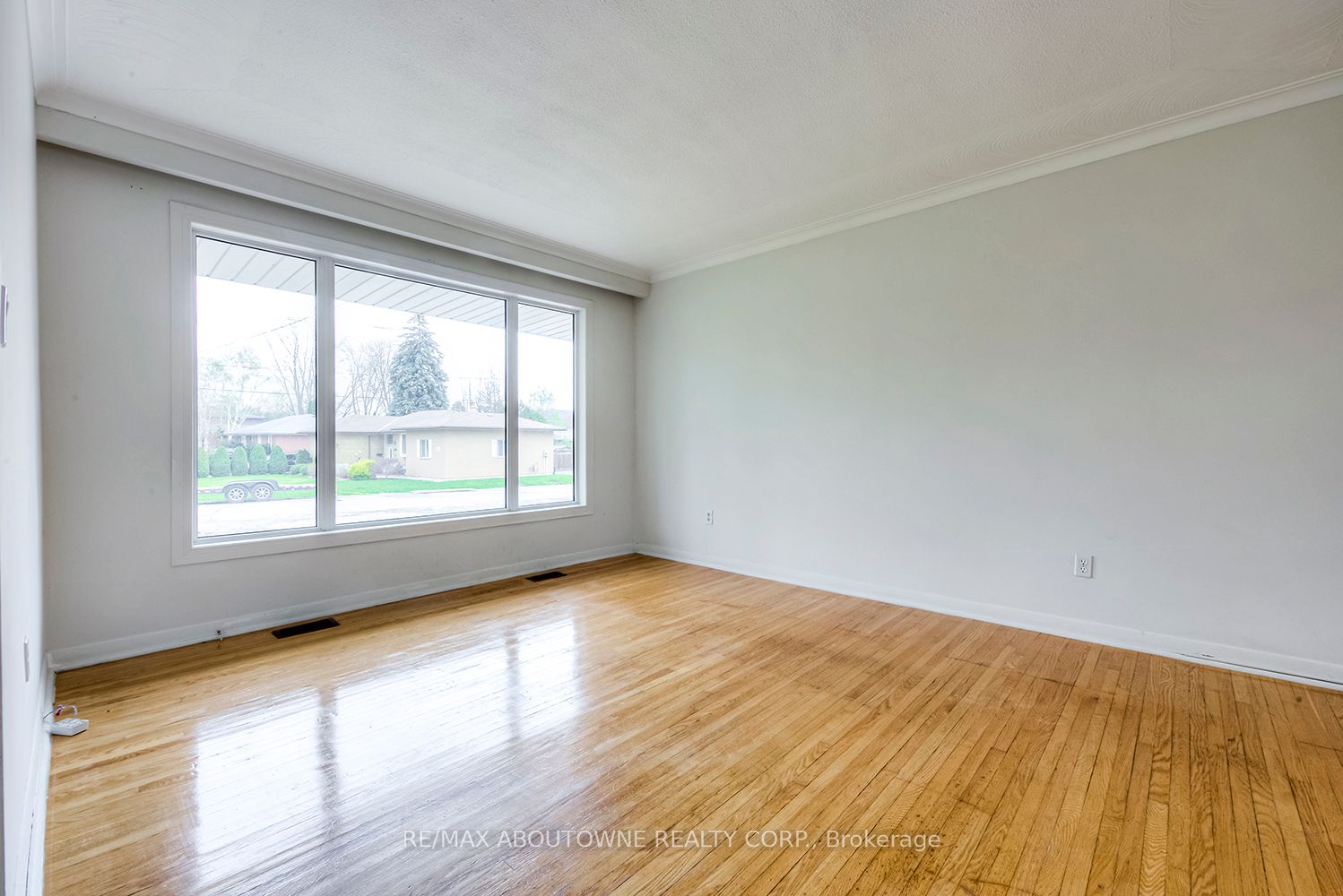 530 Lees Lane