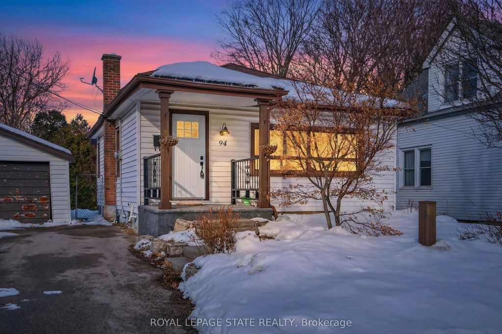 Photo of 94 Emerson Street, Hamilton, ON L8S 2X6 (MLS # X12795076)