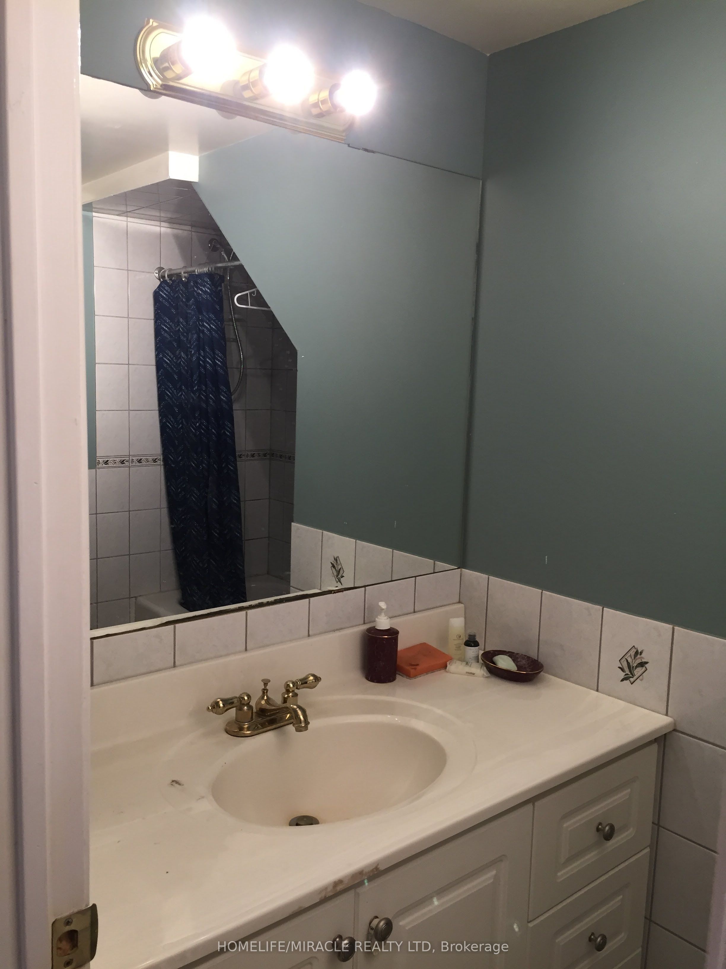 6748 Kazoo Court W 2